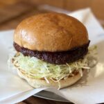 勝ち馬に乗れ。外食産業がこぞってハンバーガー市場に参入って。生き残ってくれることを切に願います