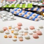 製薬会社も大変だよ。薬価改定