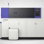 これで心置きなくカラーコピーが取れる、紙再生機