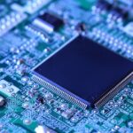 産業界で奪い合い。半導体ウハウハ状態。これも元をただせばコロナか